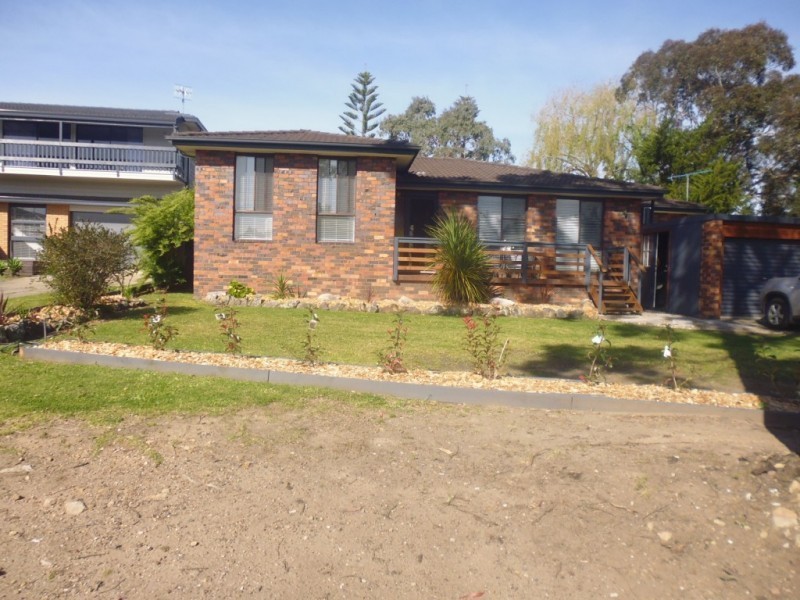 26 Castle Glen, North Nowra NSW 2541