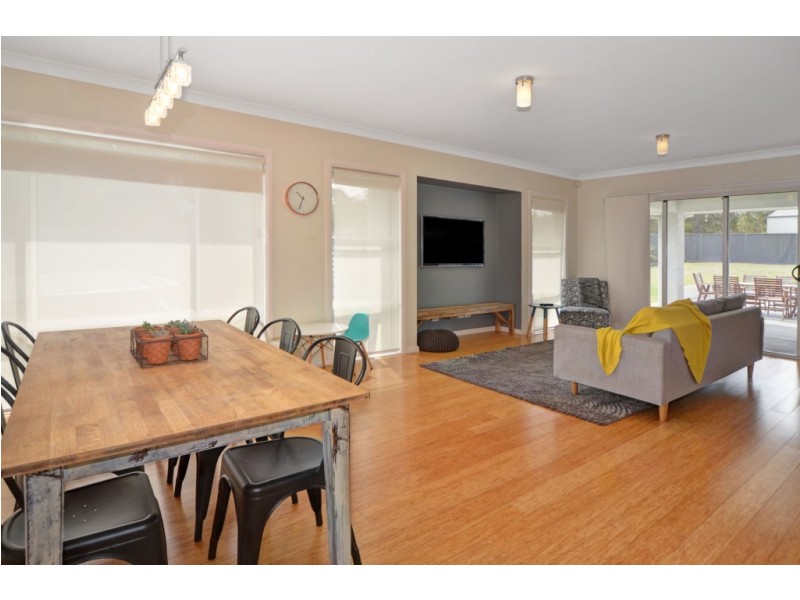 18 Somerset Avenue, South Nowra NSW 2541