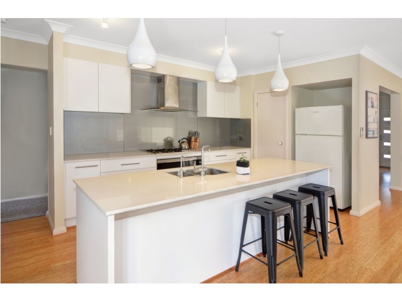 18 Somerset Avenue, South Nowra NSW 2541