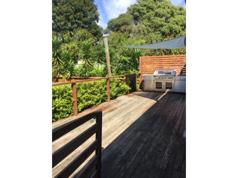 7 Peak Avenue, North Nowra NSW 2541