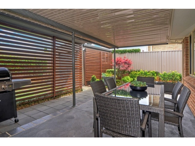 16 Emerald Drive, Meroo Meadow NSW 2540