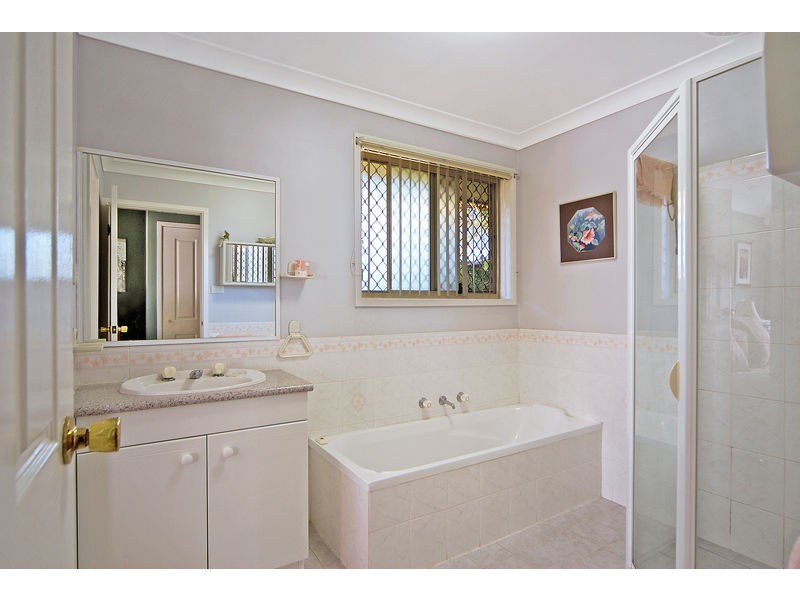 18 Jaycee Avenue, Nowra NSW 2541
