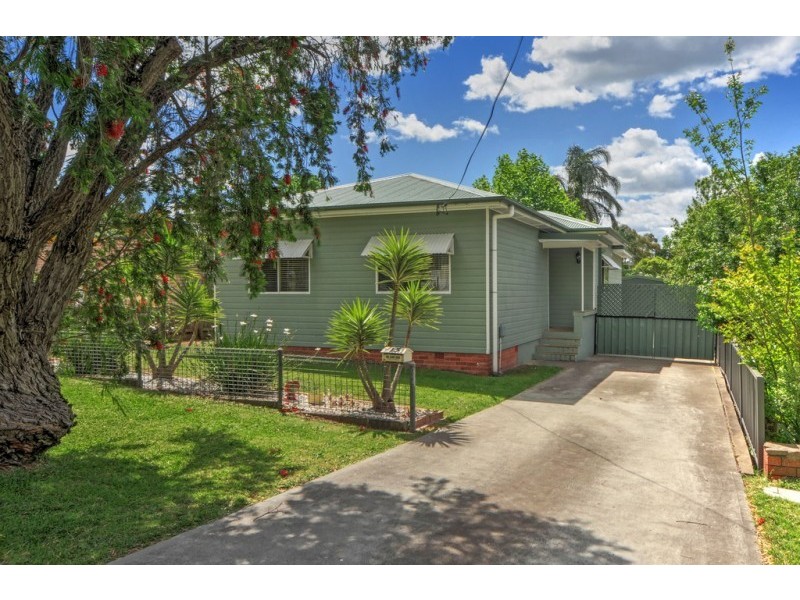 15 Huxley Street, Nowra NSW 2541