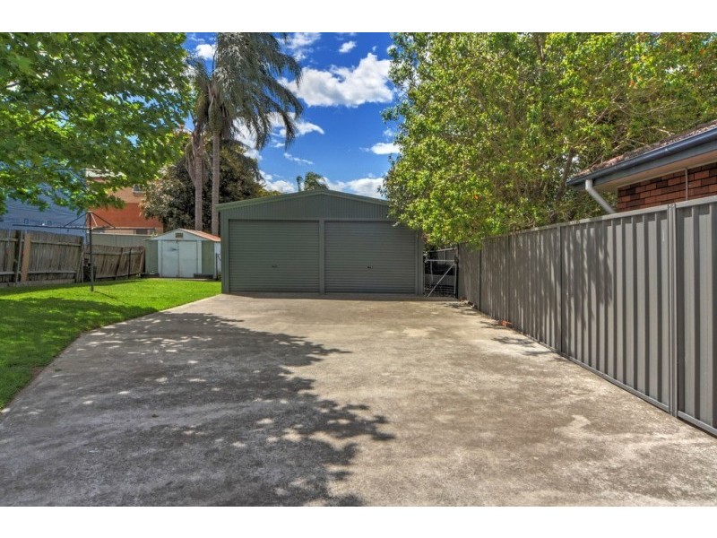 15 Huxley Street, Nowra NSW 2541