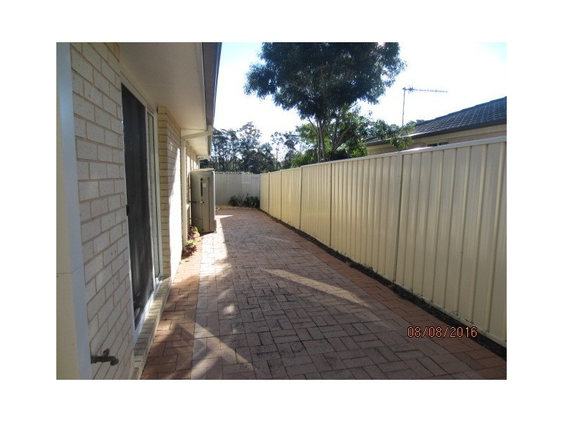 1/20 Lightwood Drive, West Nowra NSW 2541