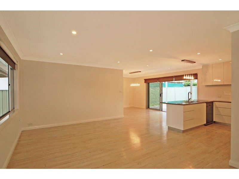 6 Farrar Drive, North Nowra NSW 2541