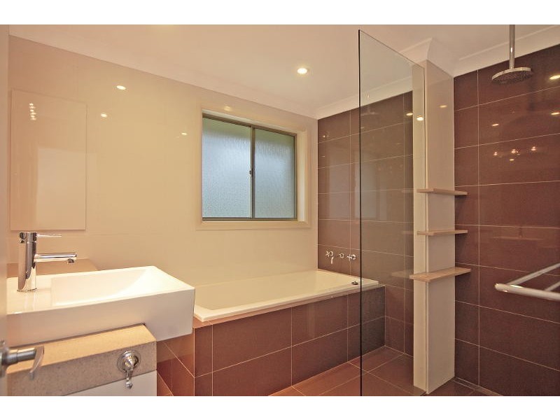 6 Farrar Drive, North Nowra NSW 2541
