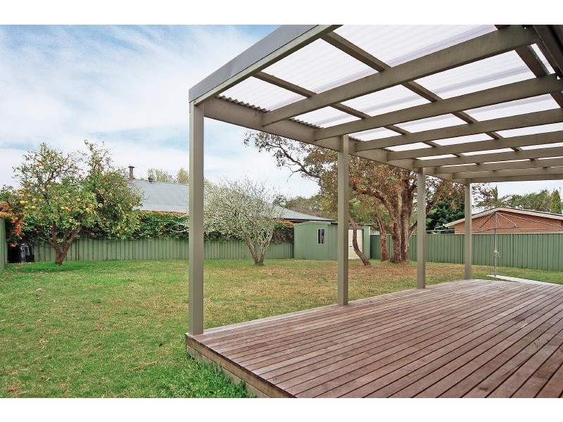 6 Farrar Drive, North Nowra NSW 2541