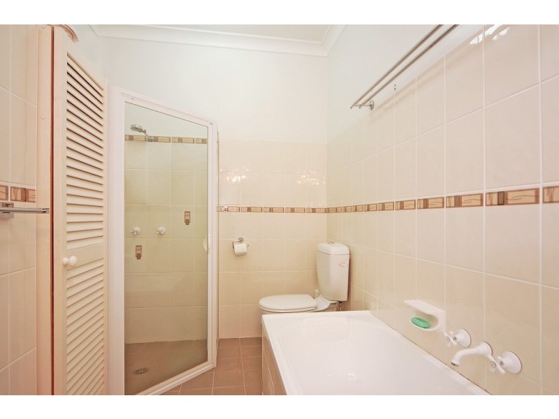 16 Turley Avenue, Bomaderry NSW 2541