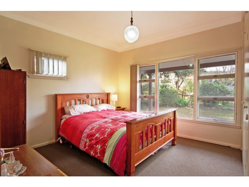 16 Turley Avenue, Bomaderry NSW 2541