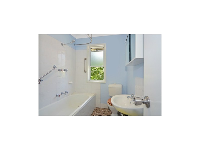 3 Massingham Avenue, Nowra NSW 2541