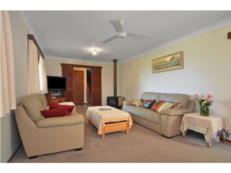 37 Ferry Lane, Nowra NSW 2541