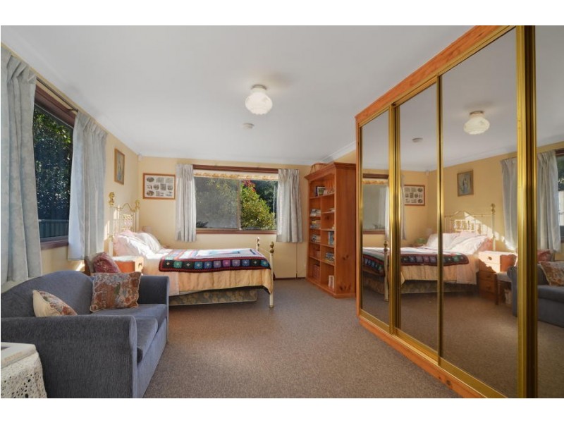 37 Ferry Lane, Nowra NSW 2541