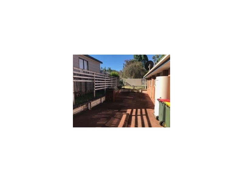 74 Bunberra Street, Bomaderry NSW 2541