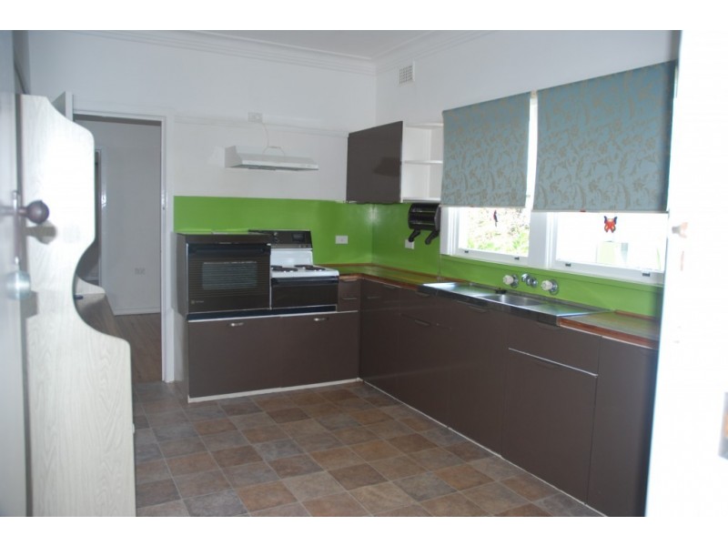 12 View Street, Nowra NSW 2541