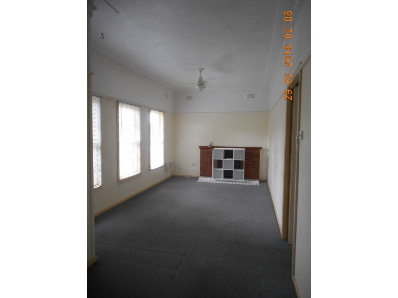 18 Journal Street, Nowra NSW 2541