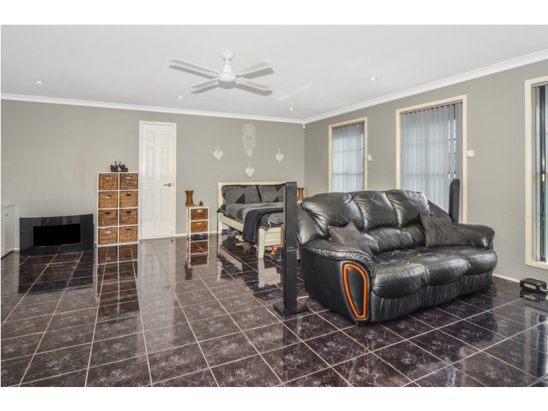 19 Burradoo Crescent, Nowra NSW 2541