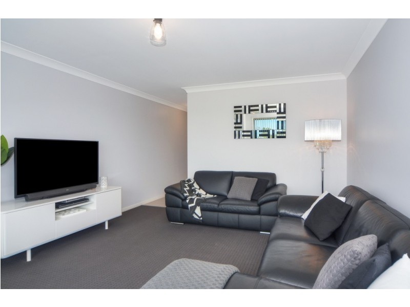 8b Zieria Avenue, North Nowra NSW 2541
