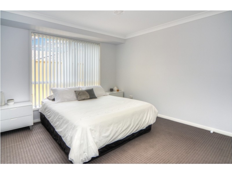 8b Zieria Avenue, North Nowra NSW 2541