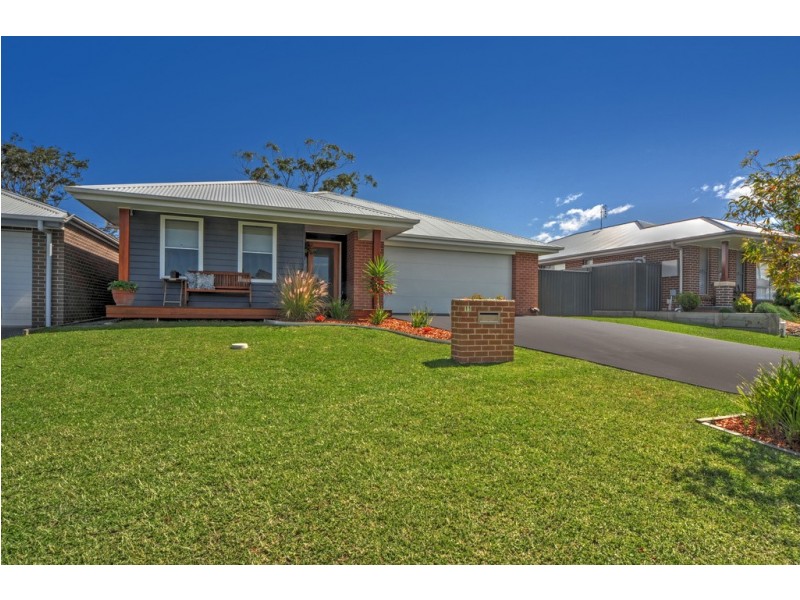 11 Trawler Street, Vincentia NSW 2540