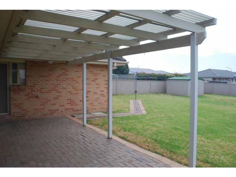 25 Sophia Road, Worrigee NSW 2540