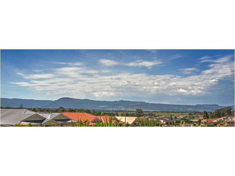 33 Warrigal Street, Nowra NSW 2541