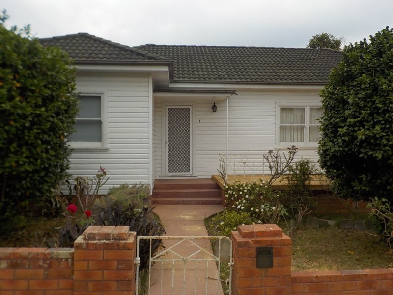 11 Osborne Street, Nowra NSW 2541