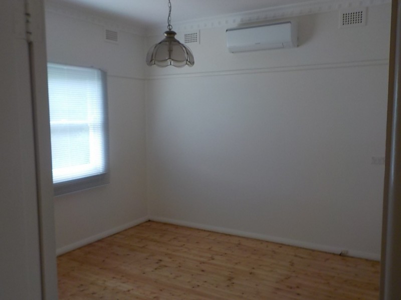 11 Osborne Street, Nowra NSW 2541
