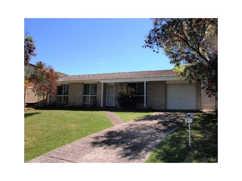 34 Peak Avenue, North Nowra NSW 2541
