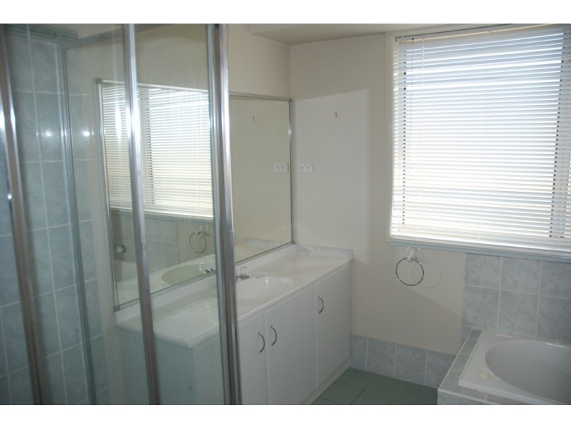 35 Peppermint Drive, Worrigee NSW 2540