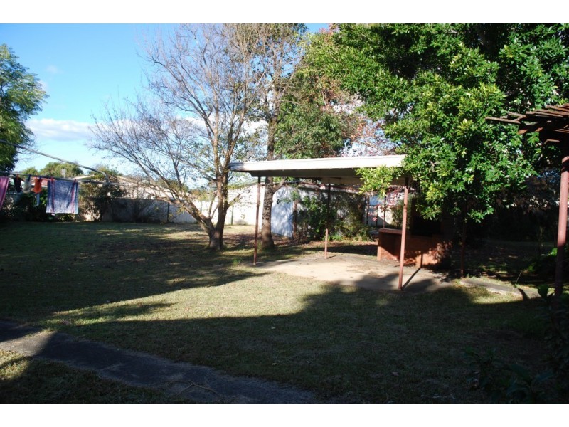 266 Princes Highway, Bomaderry NSW 2541