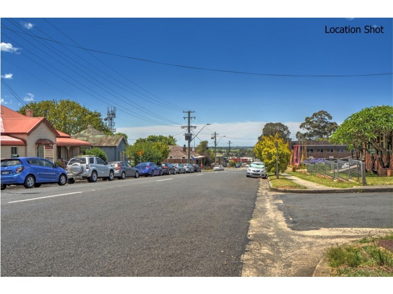 2 Burr Avenue, Nowra NSW 2541