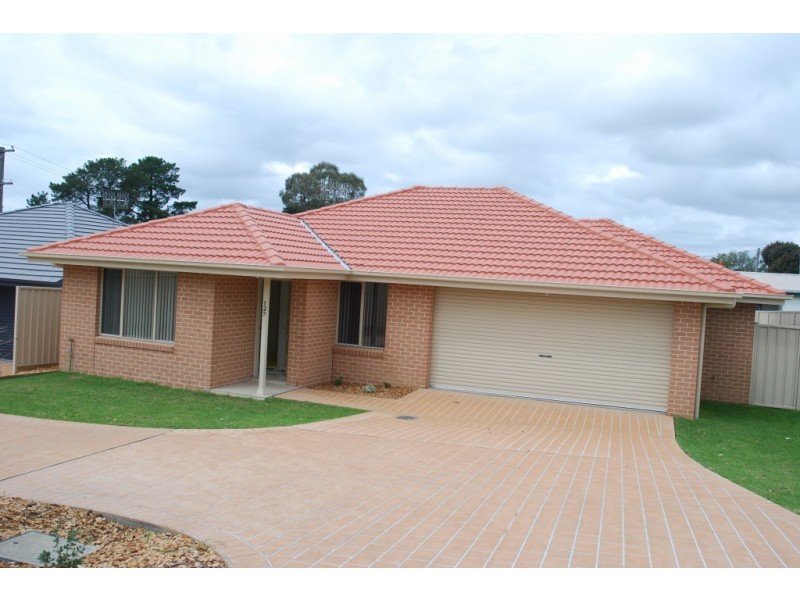 127 Meroo Road, Bomaderry NSW 2541