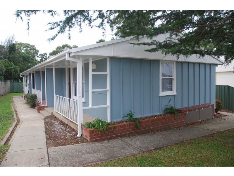 4/5 Wilson Avenue, Nowra NSW 2541