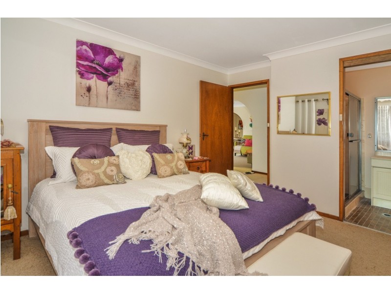 2 Ellis Place, Nowra NSW 2541
