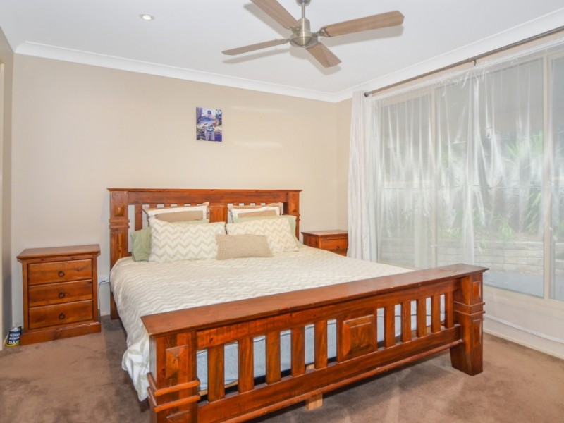 7 Farrelly Place, Bomaderry NSW 2541