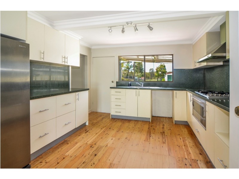 154 Albatross Road, Nowra Hill NSW 2540