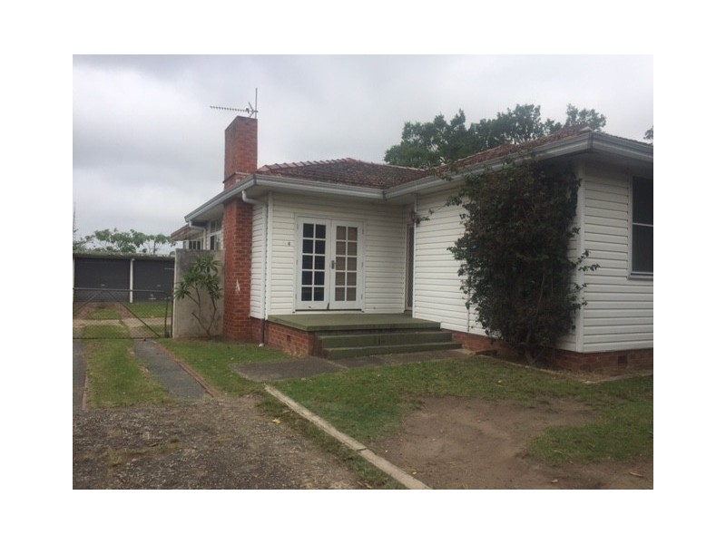 6 Hollands Road, Nowra NSW 2541