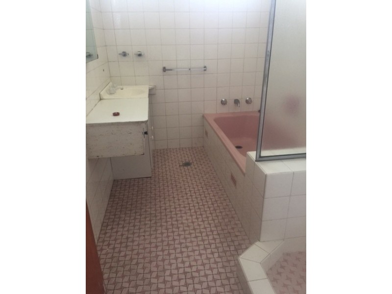 6 Hollands Road, Nowra NSW 2541