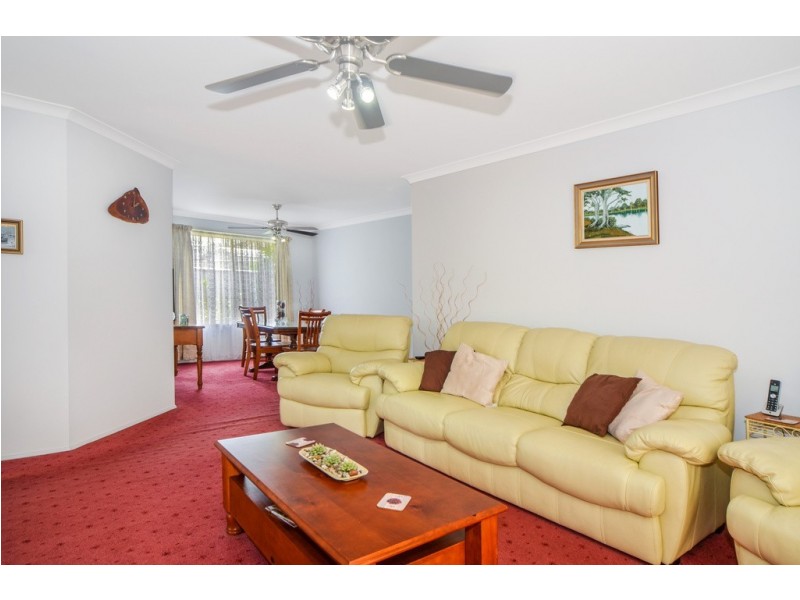 18 Carrington Park Drive, Nowra NSW 2541