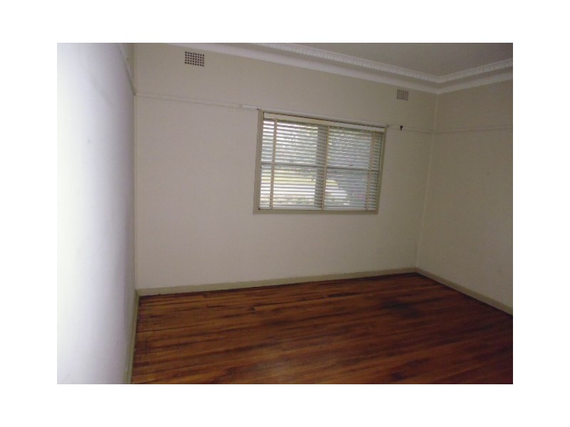 8 Journal Street, Nowra NSW 2541