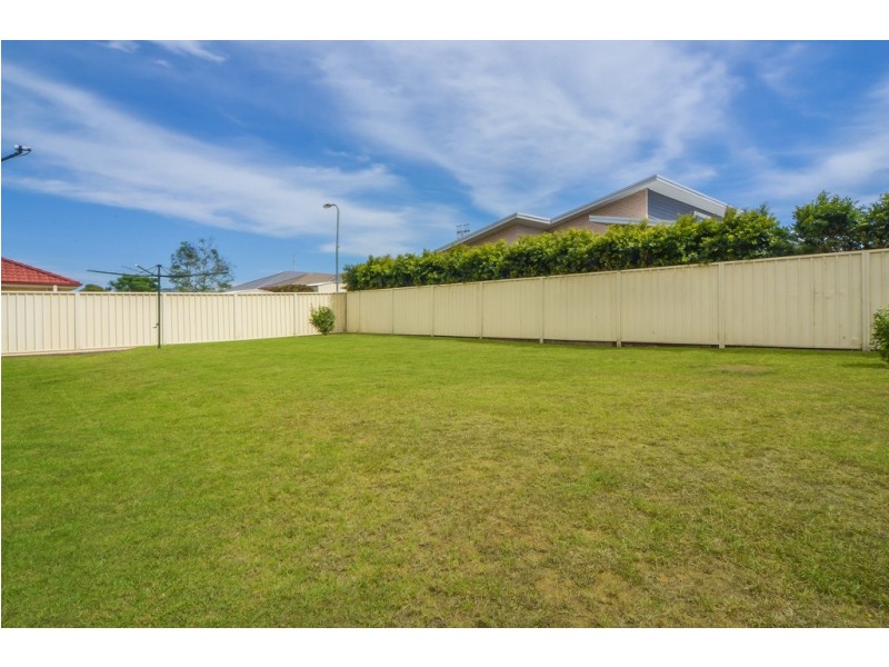 13 Blue Gum Way, North Nowra NSW 2541