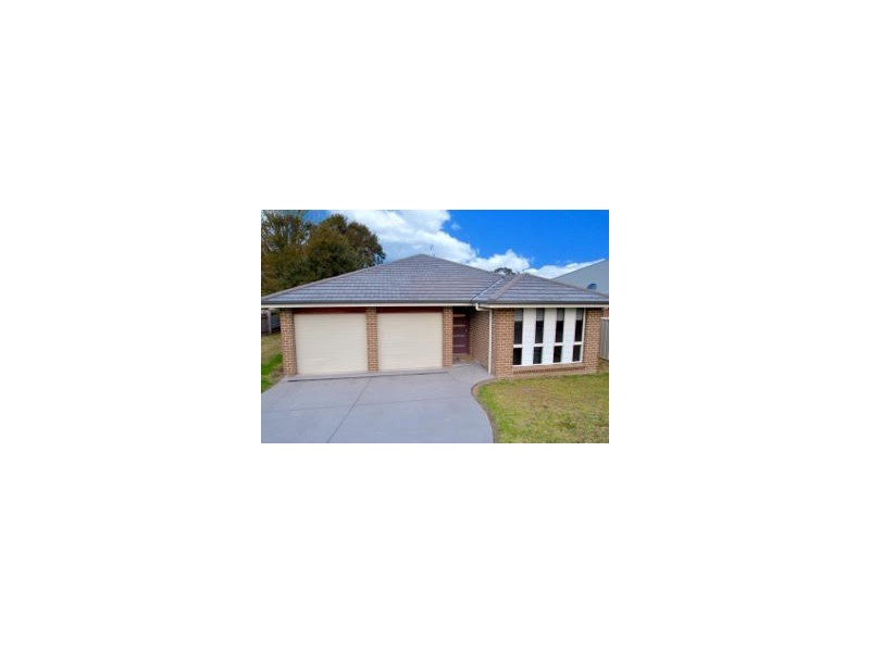 1 Christiana Close, West Nowra NSW 2541