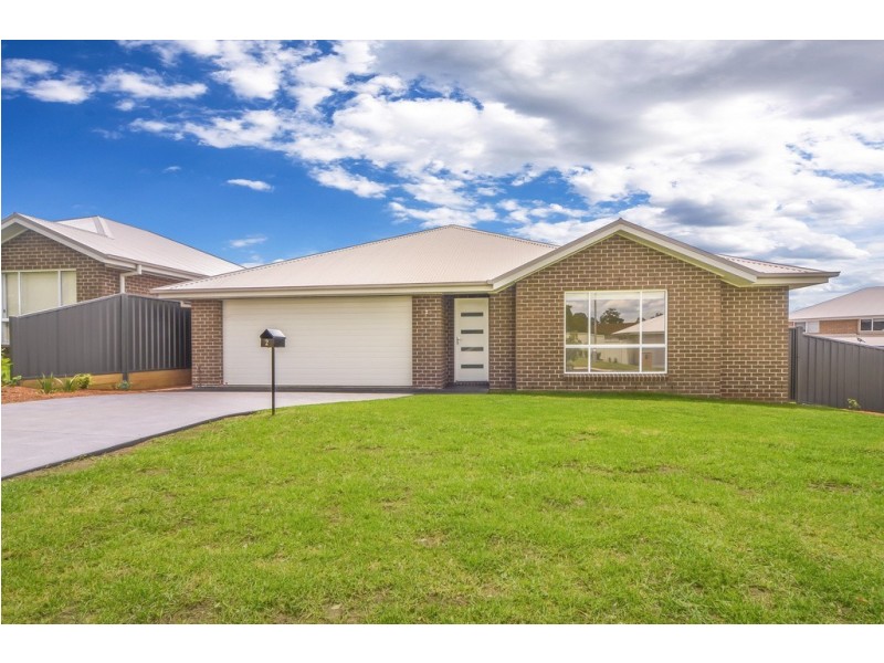 2/17 Banool Circuit, Bomaderry NSW 2541