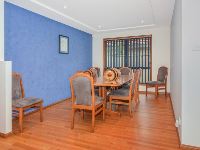 16 Sheraton Circuit, Bomaderry NSW 2541