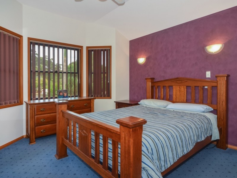16 Sheraton Circuit, Bomaderry NSW 2541