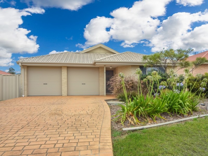 5 Neptune Place, Worrigee NSW 2540