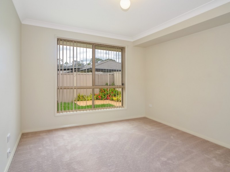 5 Neptune Place, Worrigee NSW 2540