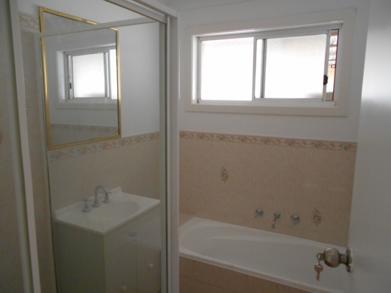 5 Cotton Palm Close, North Nowra NSW 2541