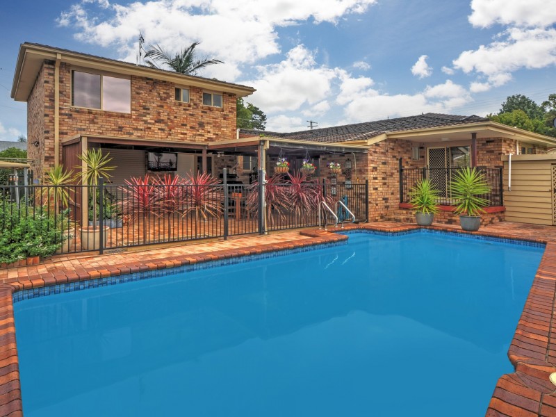 2 Clarke Avenue, North Nowra NSW 2541